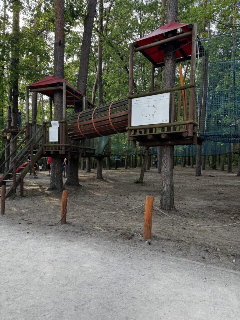 Park Dolina Wkry w Pomiechówku