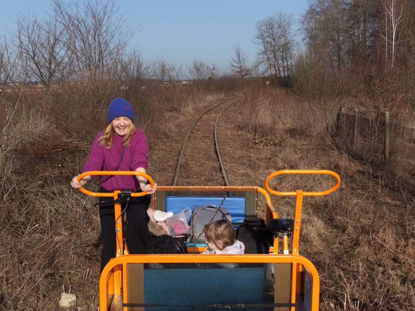 Drezyny rowerowe pod Grójcem – świetna atrakcja rodzinna
